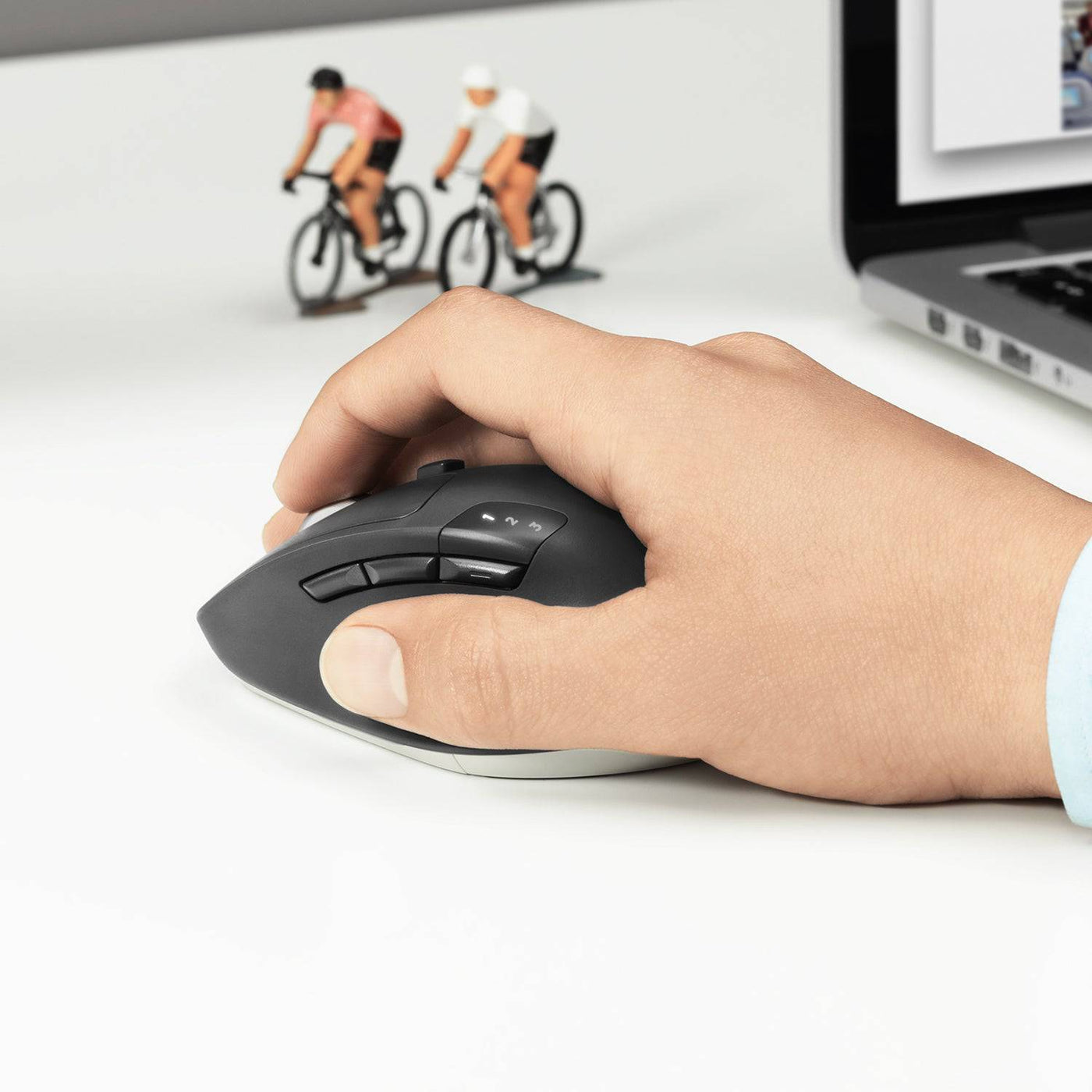 Mouse Logitech M720 Inalámbrico Multidispositivo Bluetooth Triathlon(P163B)