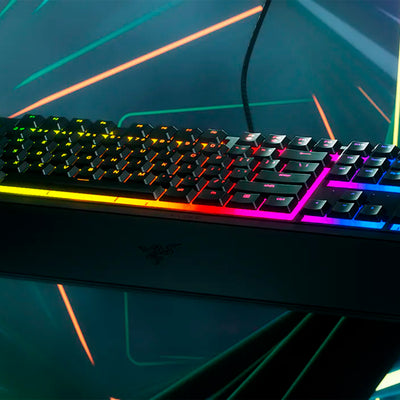 Teclado RAZER ORNATA V3 MECHA-Membrana LOW PROFILE 10 ZONAS SP CHROMA NEGRO